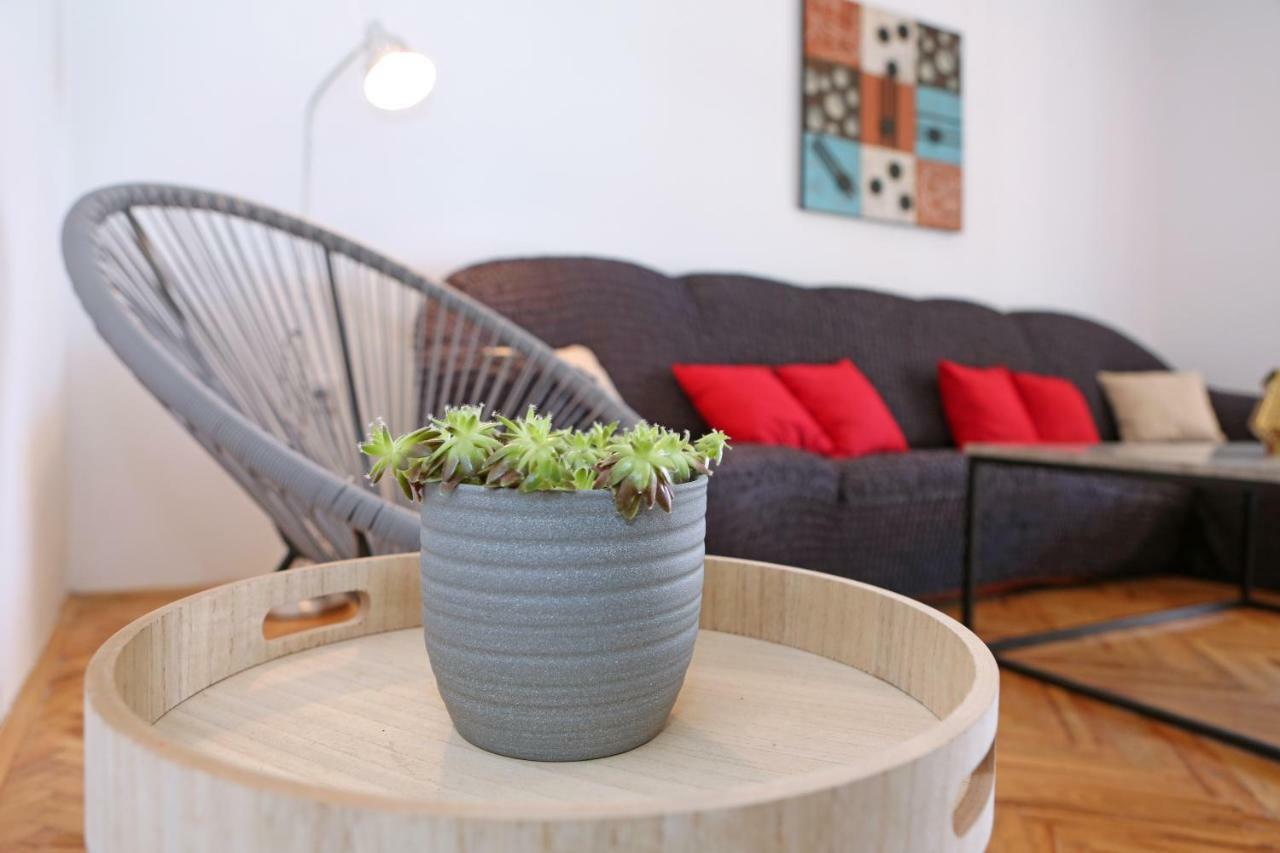 Apartman Charlie Vrsi Exteriör bild