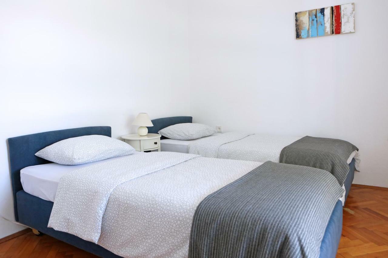 Apartman Charlie Vrsi Exteriör bild