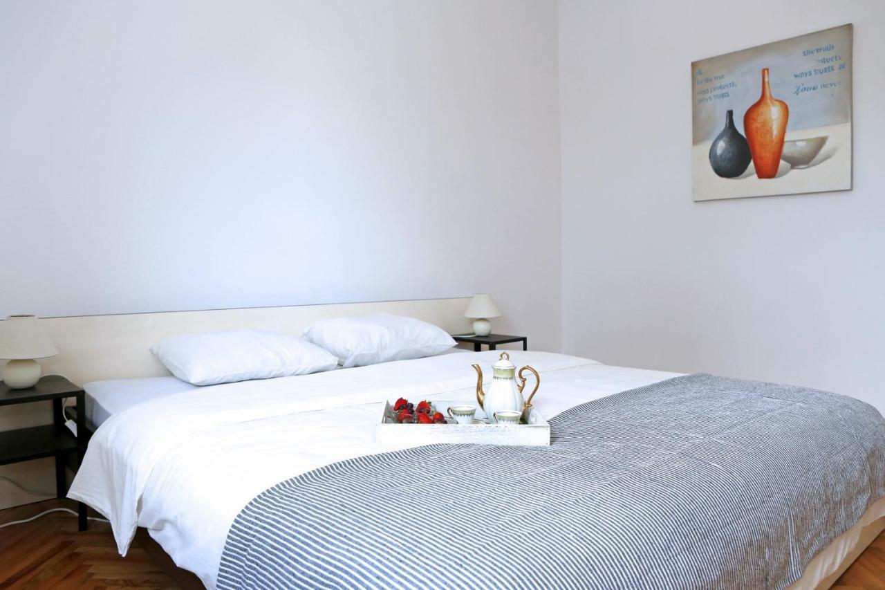 Apartman Charlie Vrsi Exteriör bild