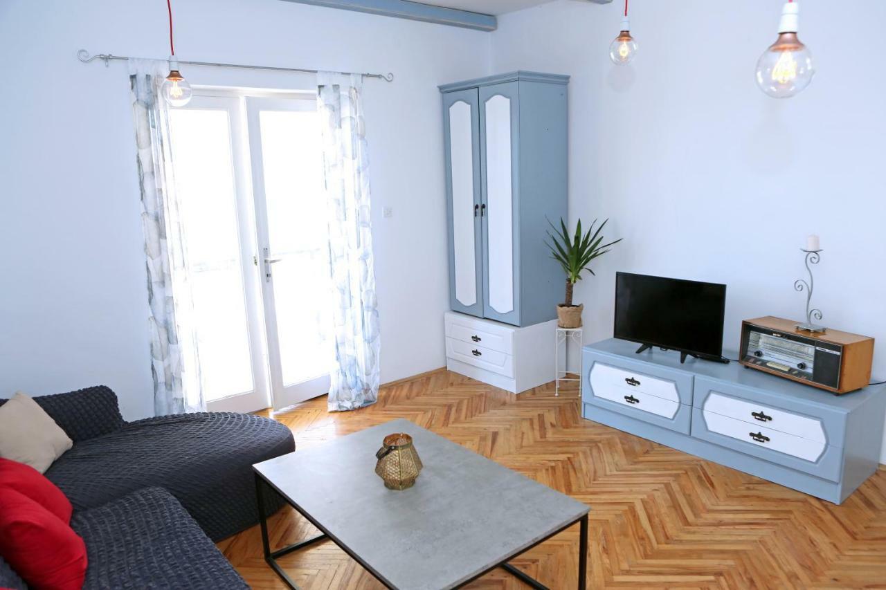 Apartman Charlie Vrsi Exteriör bild